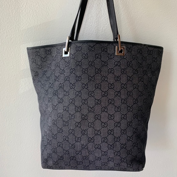 Gucci Handbags - Gucci monogram canvas tote